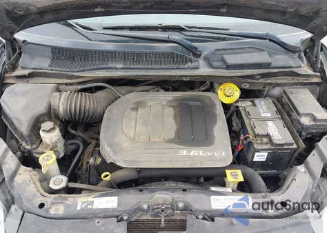 2015 Chrysler Town & Country Touring from USA, damaged, VIN 2C4RC1BG7FR715922